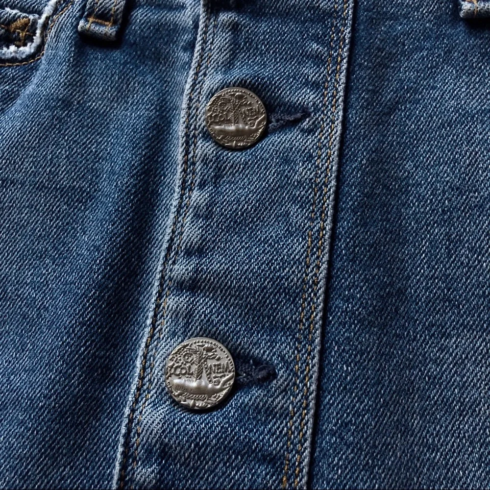 mcguire ⋆ distressed denim skirt
